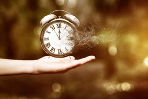 «Над всеми Бог. Кто в Нём – тот жив....»